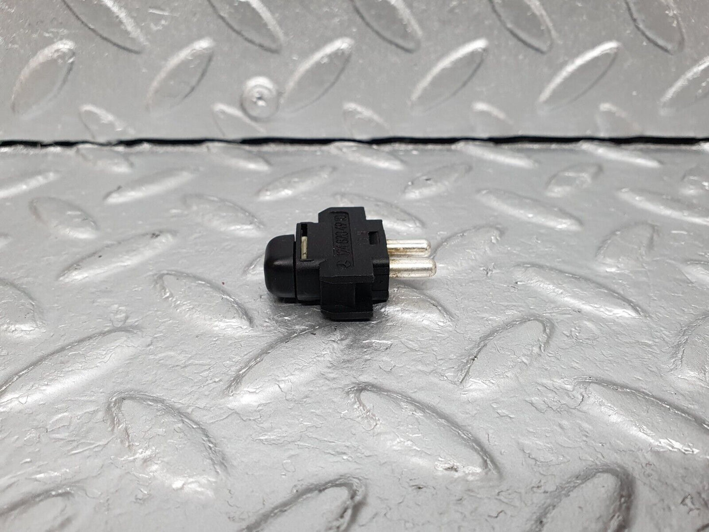41650 Mercedes-Benz W124 200E Child Lock Control Switch 1248204910