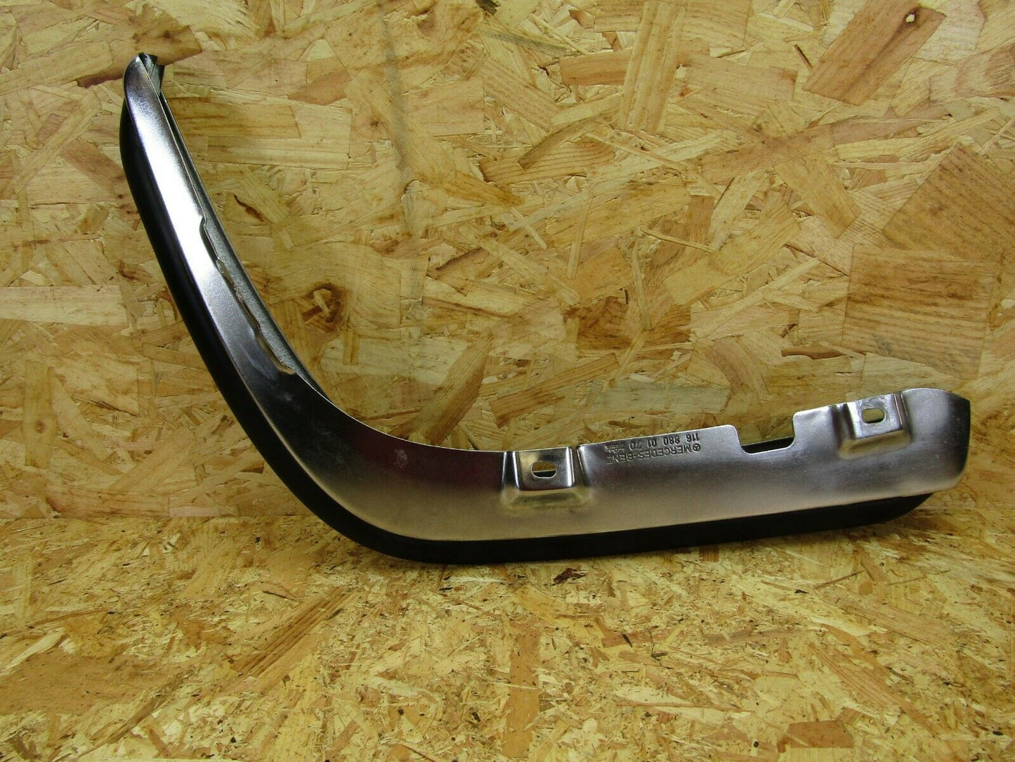 2157 Mercedes-Benz W116 350SE Front Left Upper Bumper Corner 1168800170