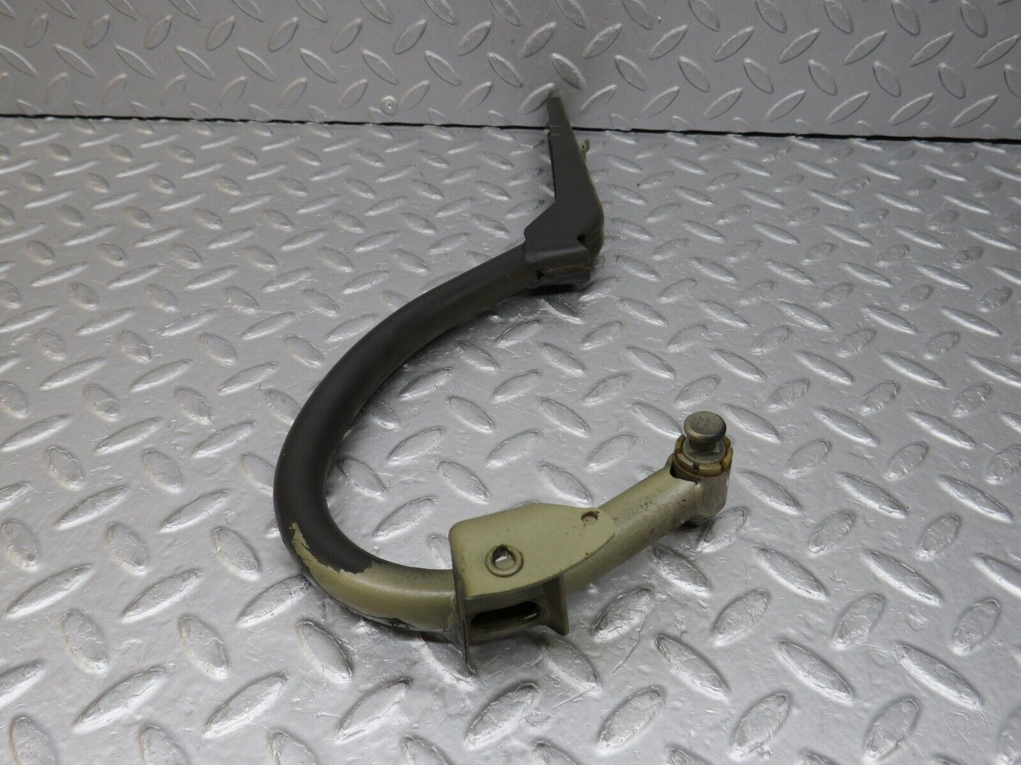 36539 Mercedes-Benz W201 190E 2.0L Boot Lid Trunk Hinge Right Side