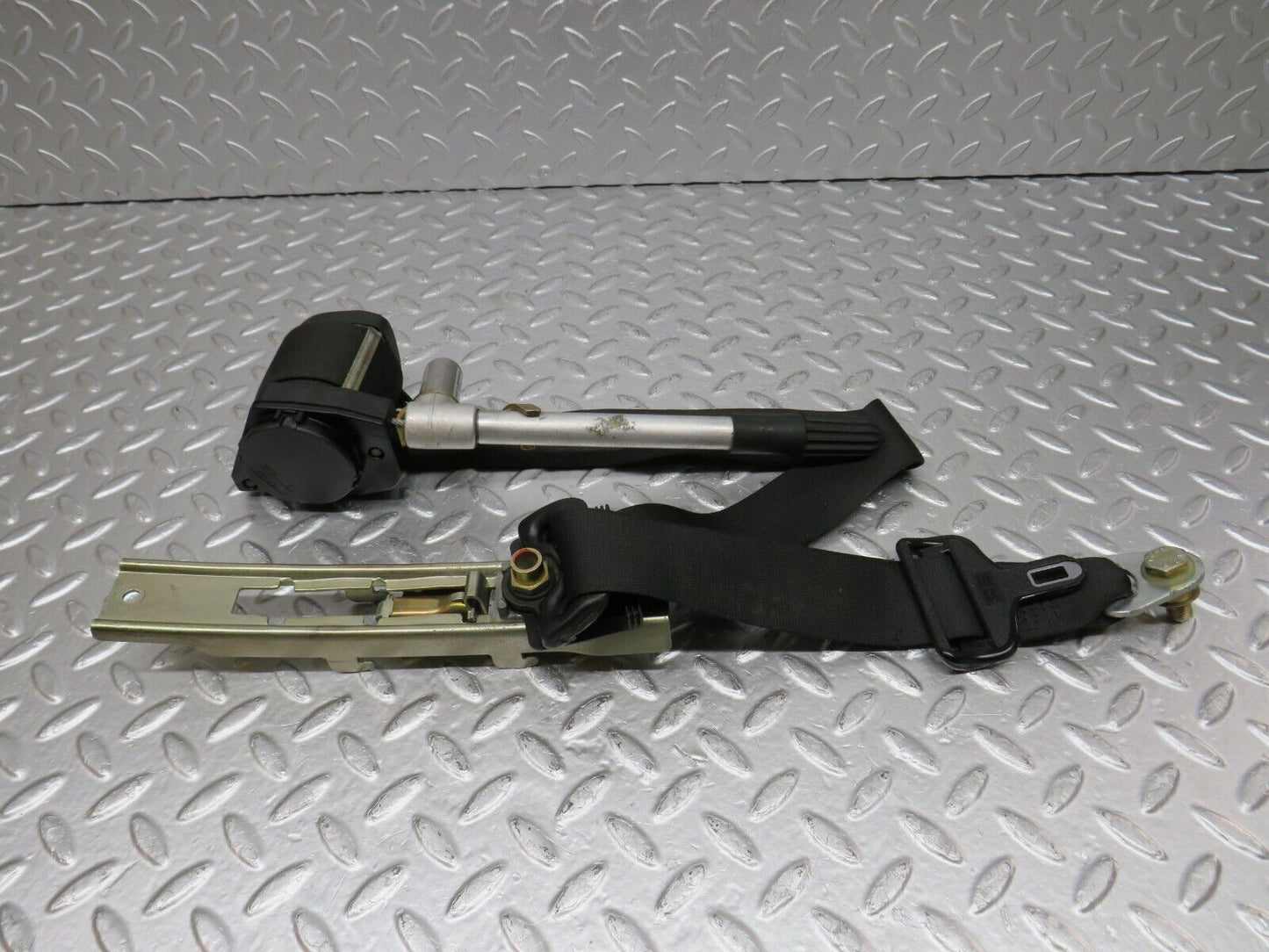34221 Mercedes-Benz W124 260E Front Right Seat Belt With Buckle 1248604085