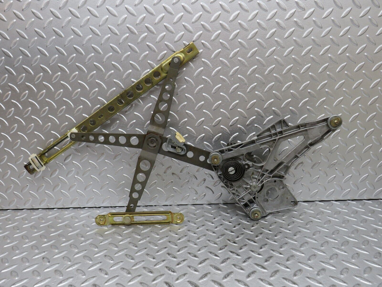 28711 Mercedes-Benz W123 230E Front Right Power Window Regulator 1237202846