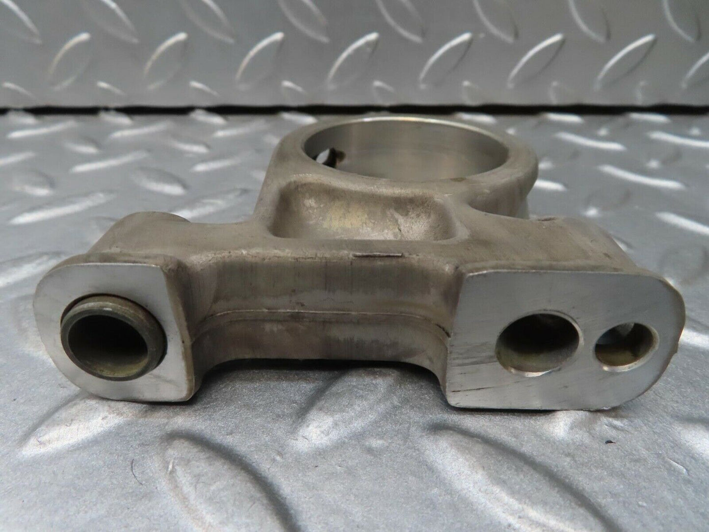 16550 Mercedes-Benz C107 350SLC Coupe Camshaft Tower Bearing 1160512112