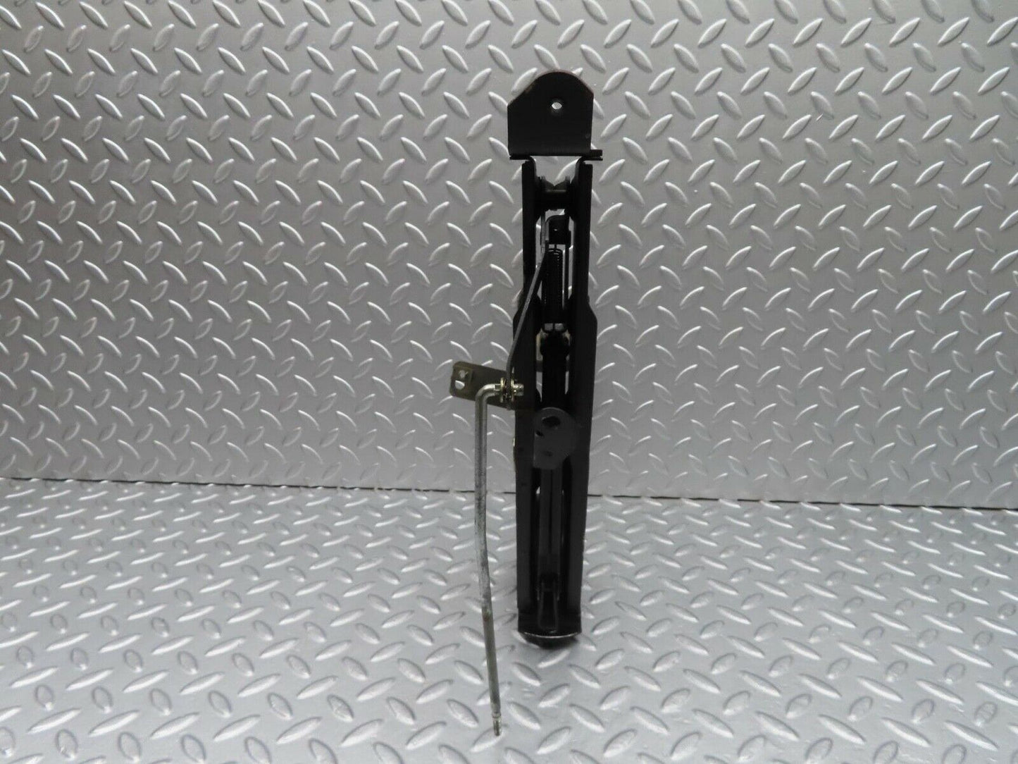 13991 Mercedes-Benz C107 280SLC Parking Brake Pedal
