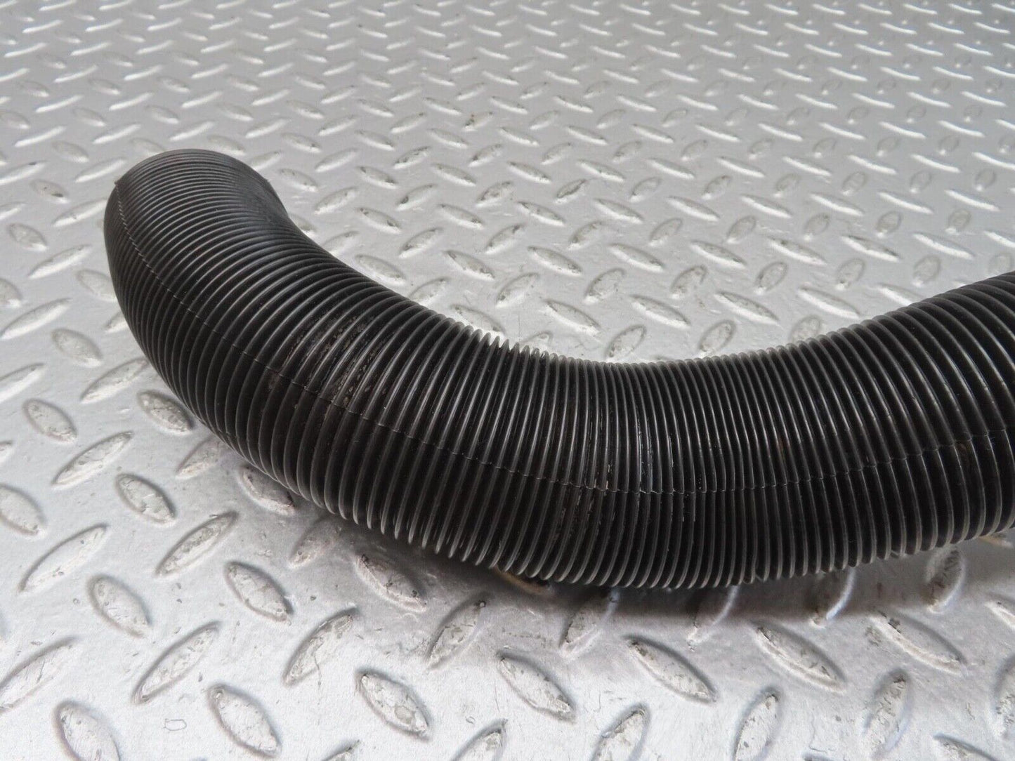 13441 Mercedes-Benz W123 200 Heater Pipe Air Pipe Right Side