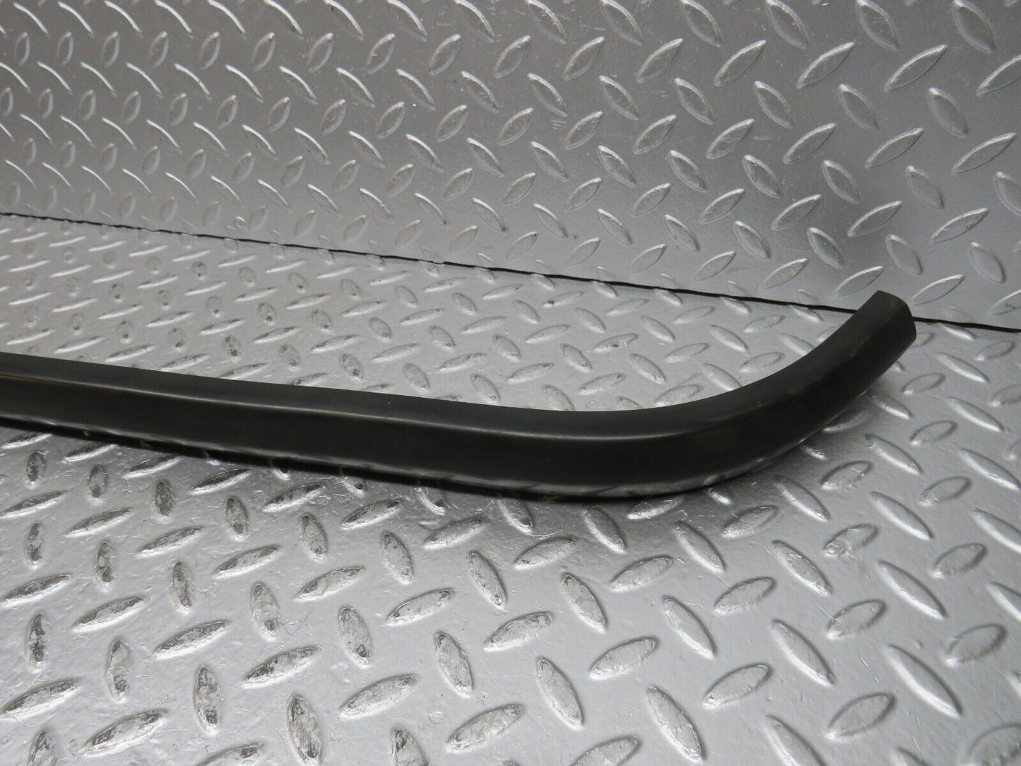 32217 Mercedes-Benz W123 230E Rear Bumper Rubber