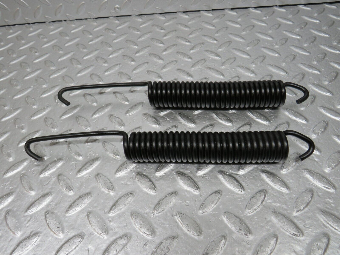 0733 Mercedes-Benz C107 350SLC Coupe Bonnet Hinge Spring Pair