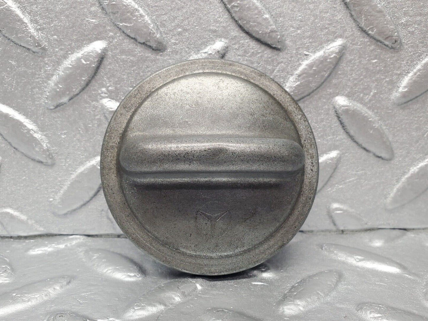 46583 Mercedes-Benz C123 280CE Coupe Fuel Tank Cap