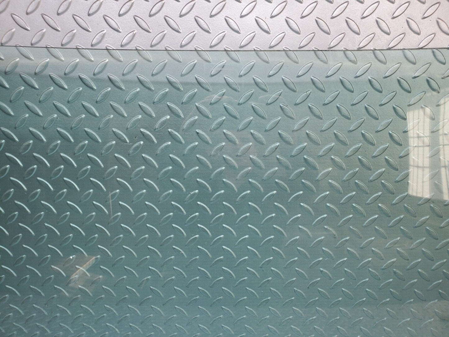 45723 Mercedes-Benz W126 420SE Rear Heated Windscreen Glass