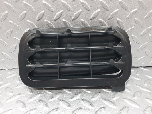 41604 Mercedes-Benz W124 200E Air Intake Vent 1248370230 1248370142