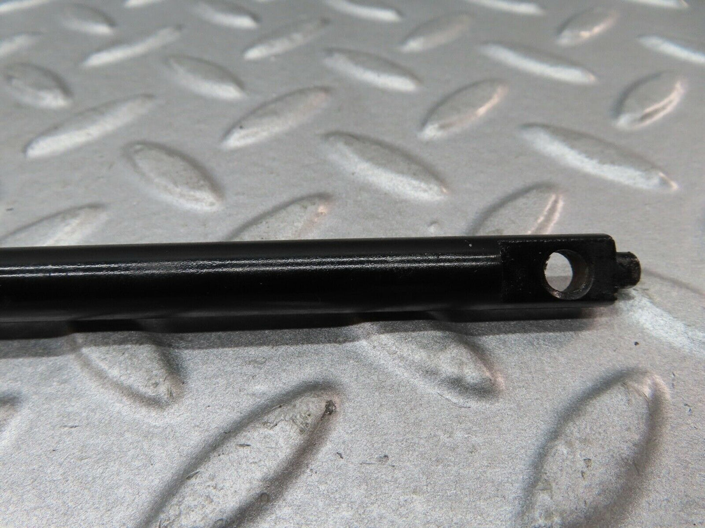 17796 Mercedes-Benz W116 450SEL Handbrake Regulator
