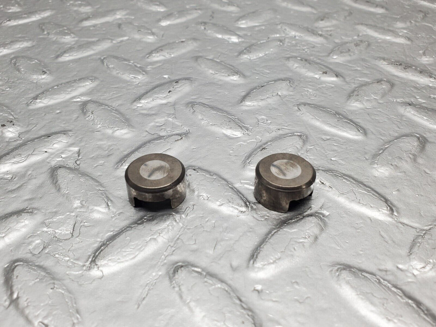 46609 Mercedes-Benz C123 280CE Coupe Valve Rocker Arm With Spring And Tappet