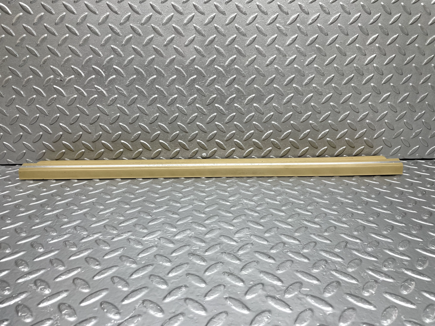 44263 Mercedes-Benz W123 280E Front Left Door Sill Trim Beige