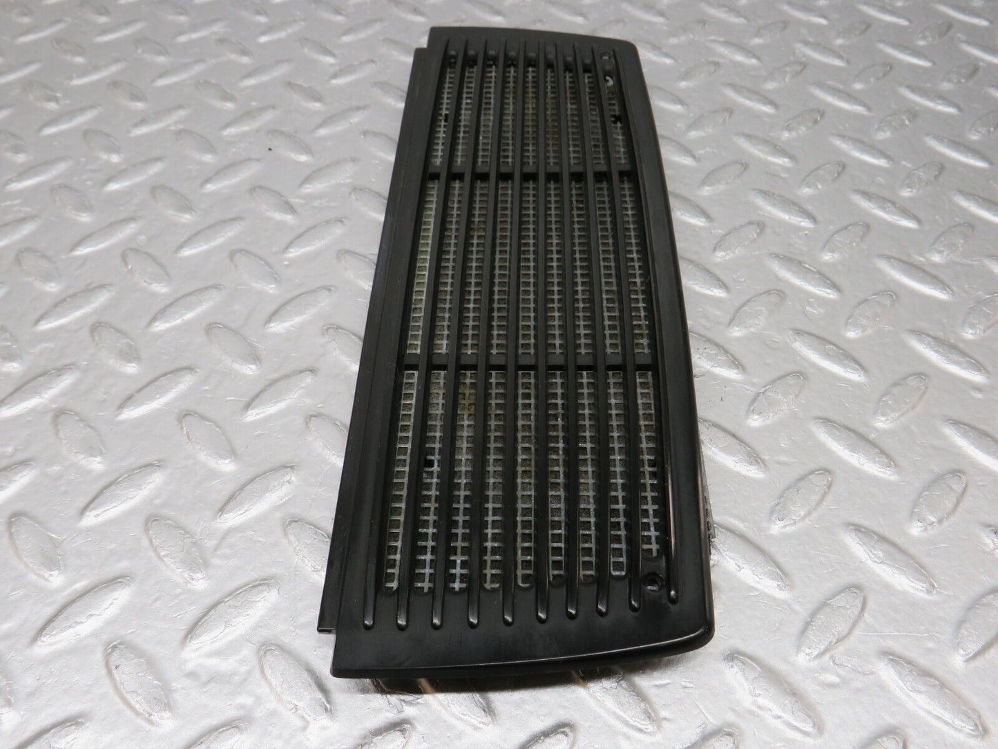 37489 Mercedes-Benz W109 300SEL Dashboard Speaker Cover