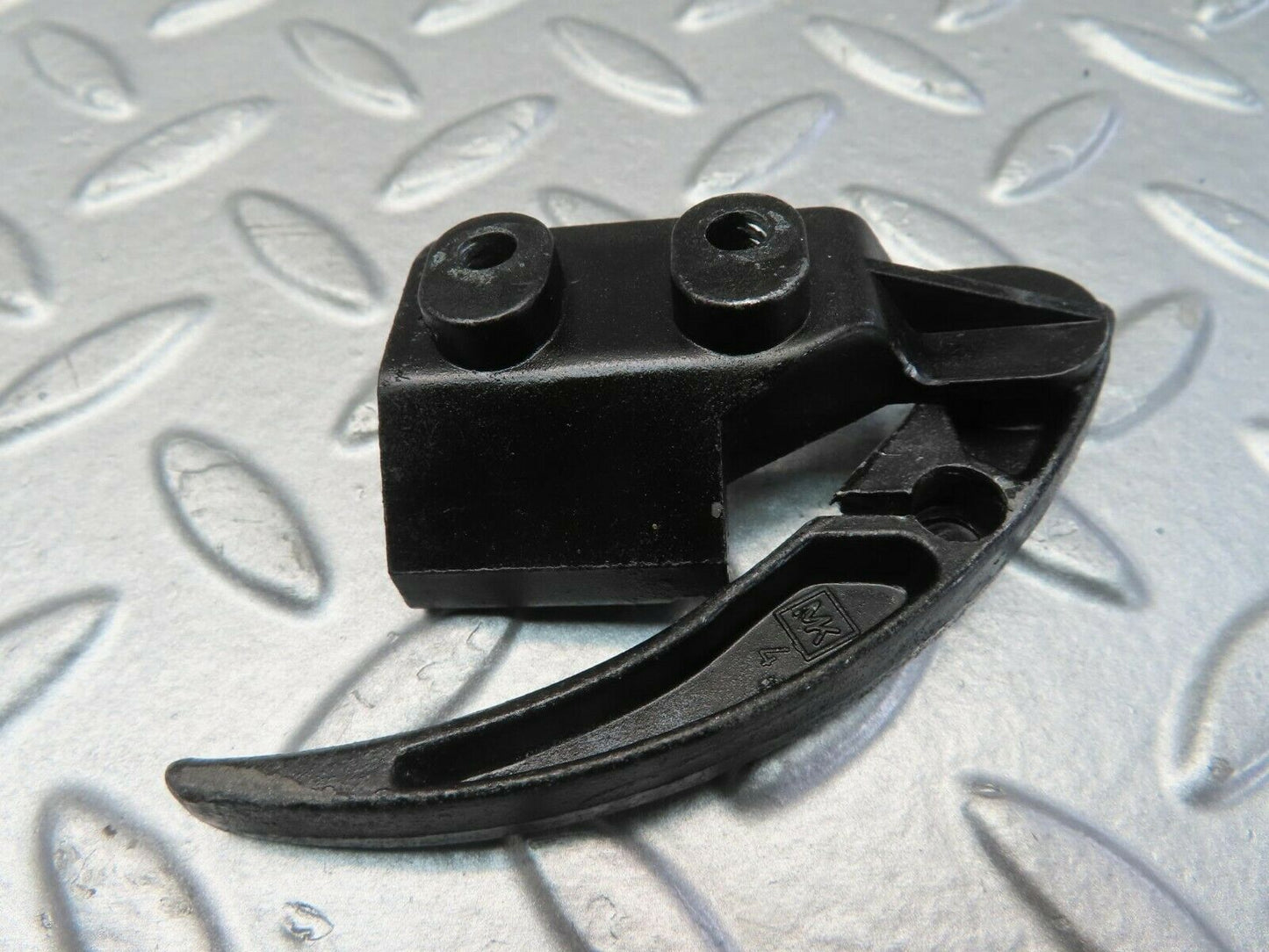11565 Mercedes-Benz C123 230CE Coupe Hood Opener Bonnet Opener Release