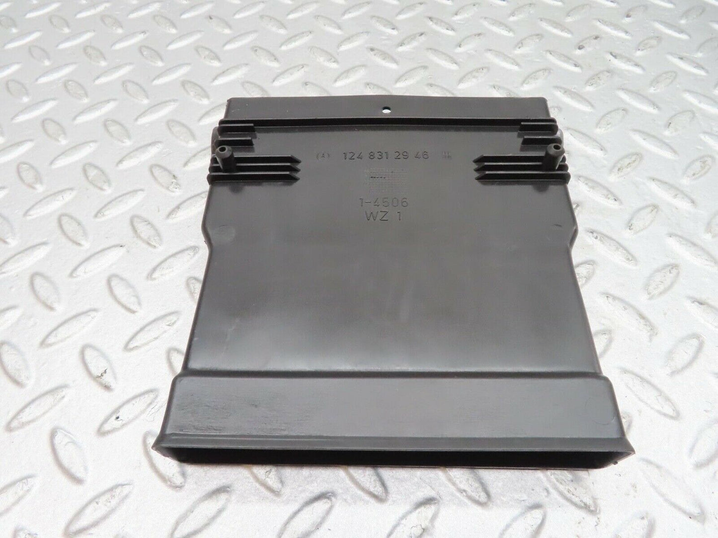 16195 Mercedes-Benz W124 260E Ventilation Air Duct Under Seat 1248312946