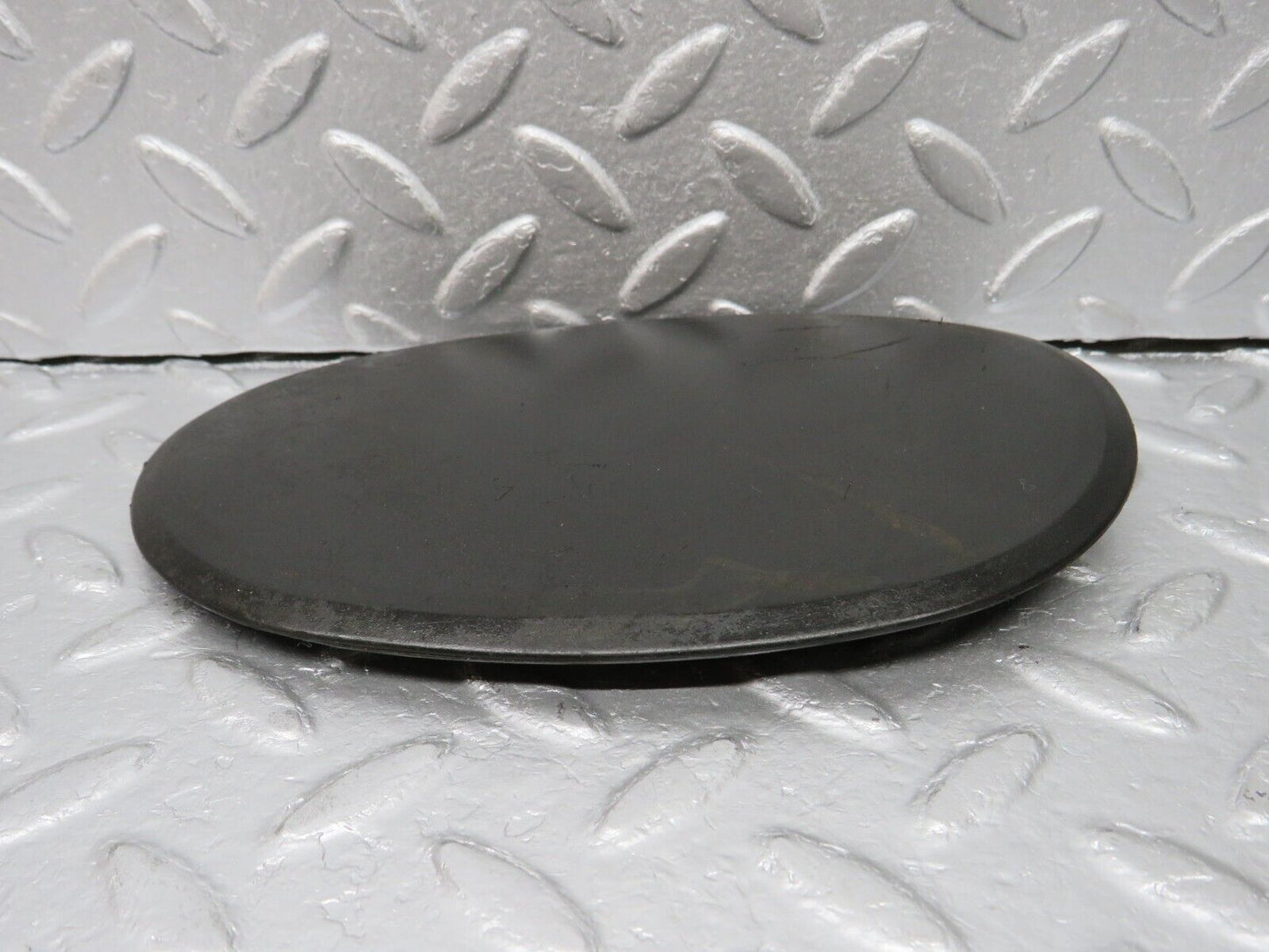 40325 Mercedes-Benz W110 230 Suspension Mount Plastic Cover 1106830010