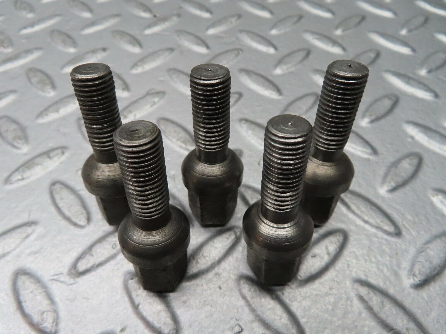 20526 Mercedes-Benz 5x Alloy Wheel Lug Bolt M12x1.5