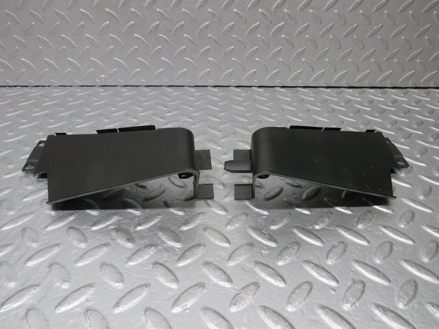 38299 Mercedes-Benz R129 280SL Coupe Radiator Fan Shroud Cover 2x 1295051388 1295051288