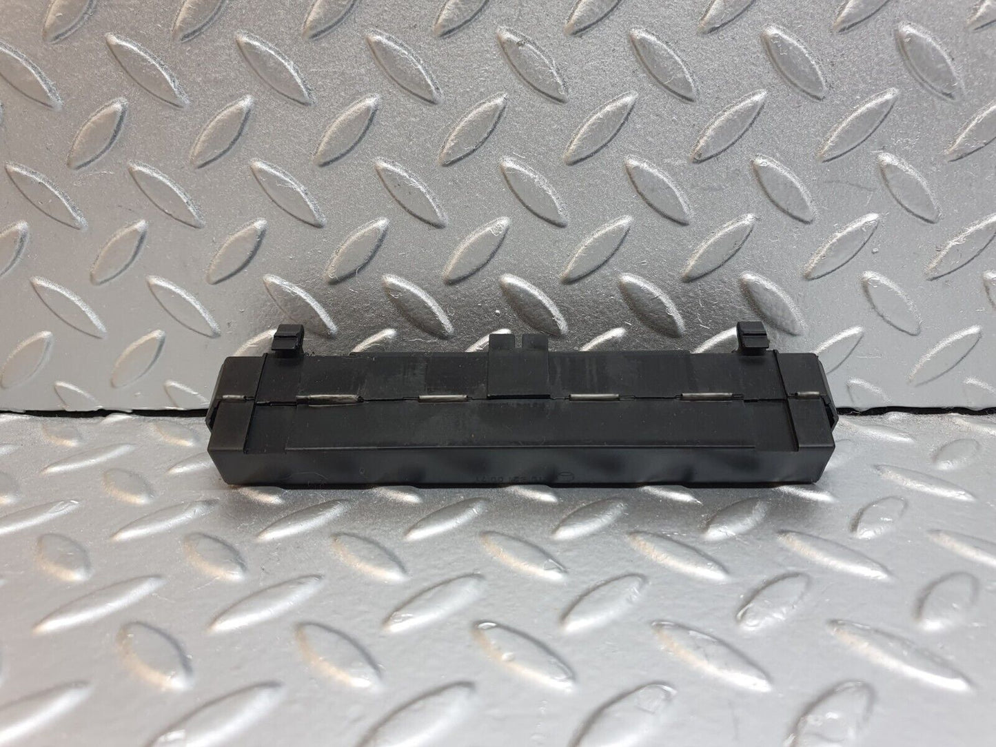 41982 Mercedes-Benz W202 C200 Centre Console Switch Bracket 2108210071