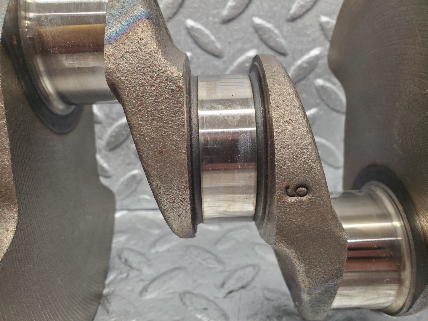 W124 Wagon crankshaft used OEM