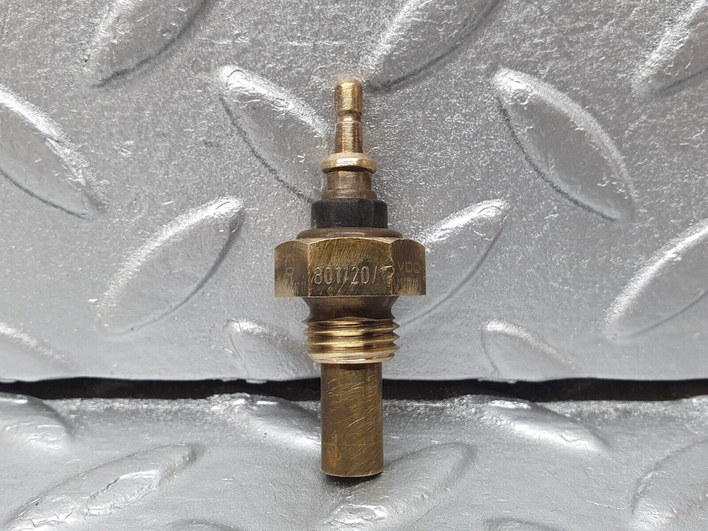 41333 Mercedes-Benz W123 280E Coolant Temperature Sensor VDO 0055421017