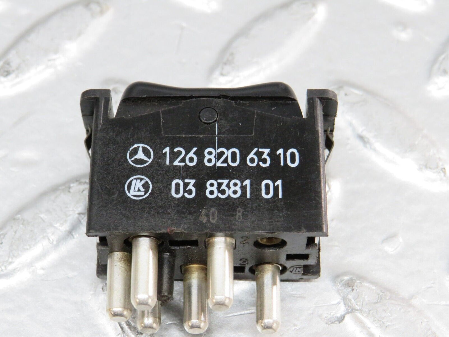 25346 Mercedes-Benz W201 190D Rear Electric Window Switch 1268206310