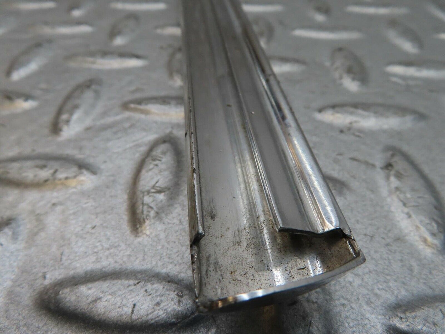 13692 Mercedes-Benz W123 200 Rear Right Door Chrome Moulding Trim
