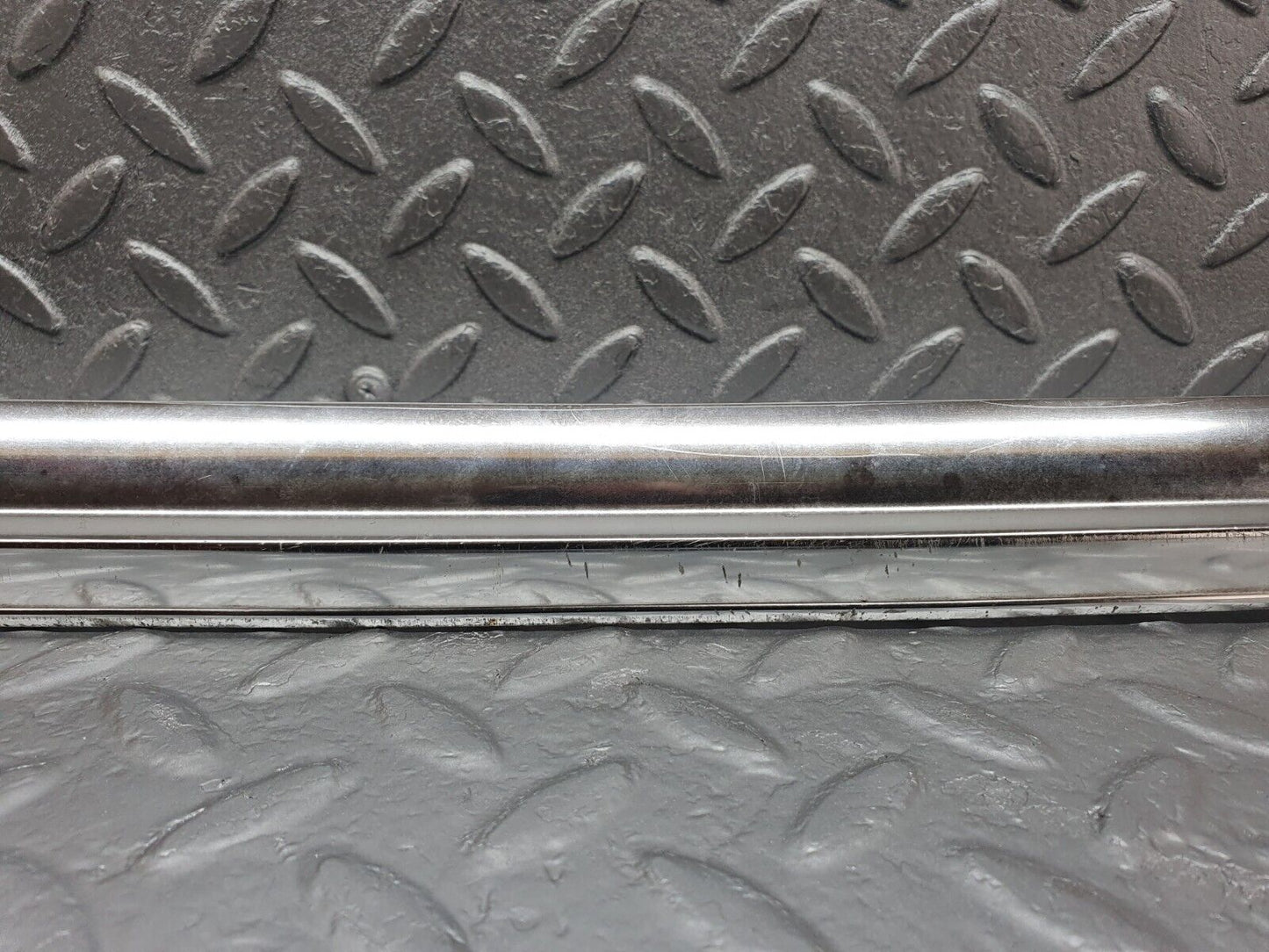43056 Mercedes-Benz R107 Hardtop Under Windshield Chrome Trim