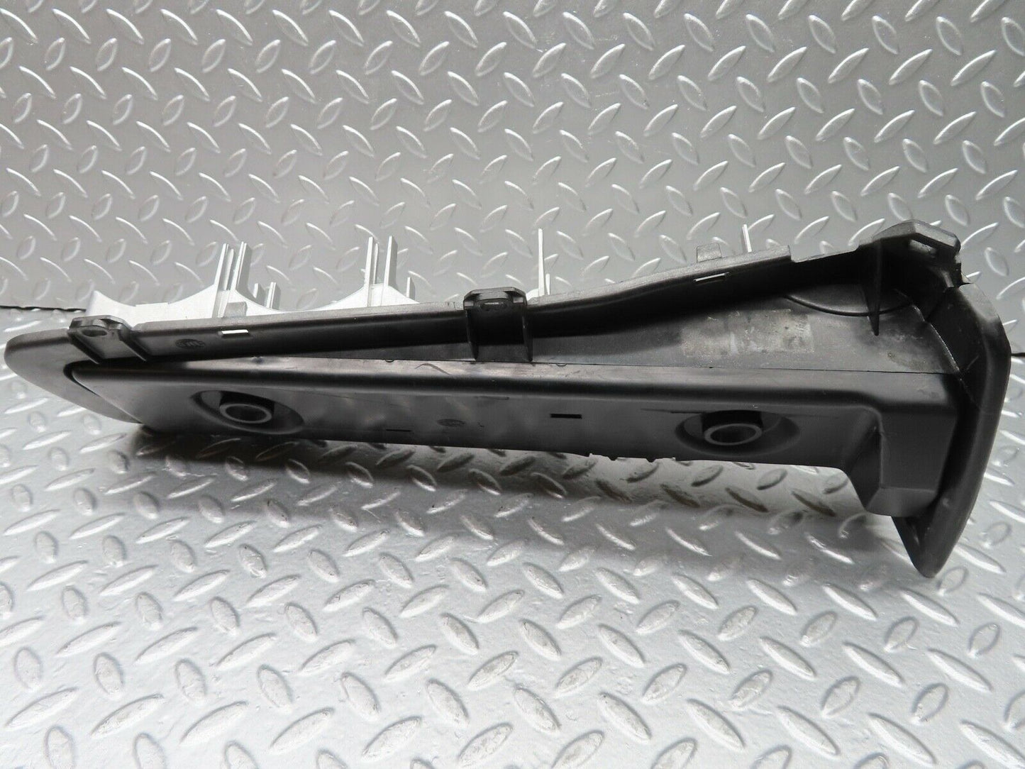 19876 Mercedes-Benz C123 230CE Coupe Tail Light Bulb Holder Left Side