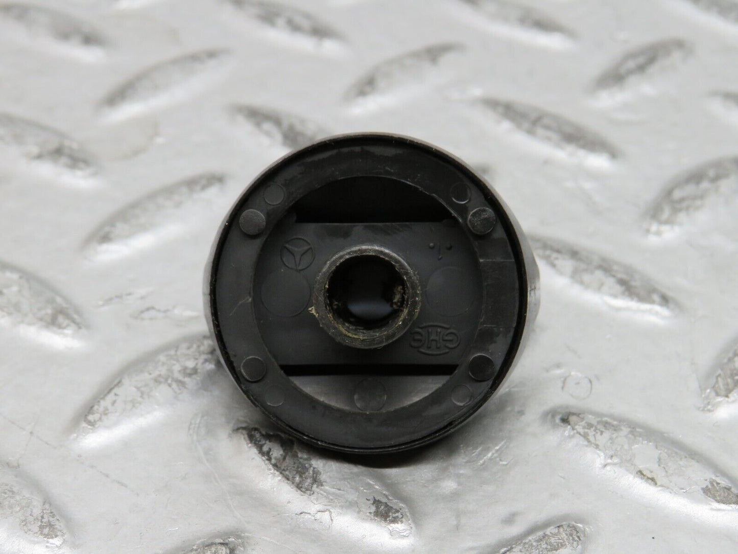 28304 Mercedes-Benz S123 240D Wagon Heater Control Knob Set