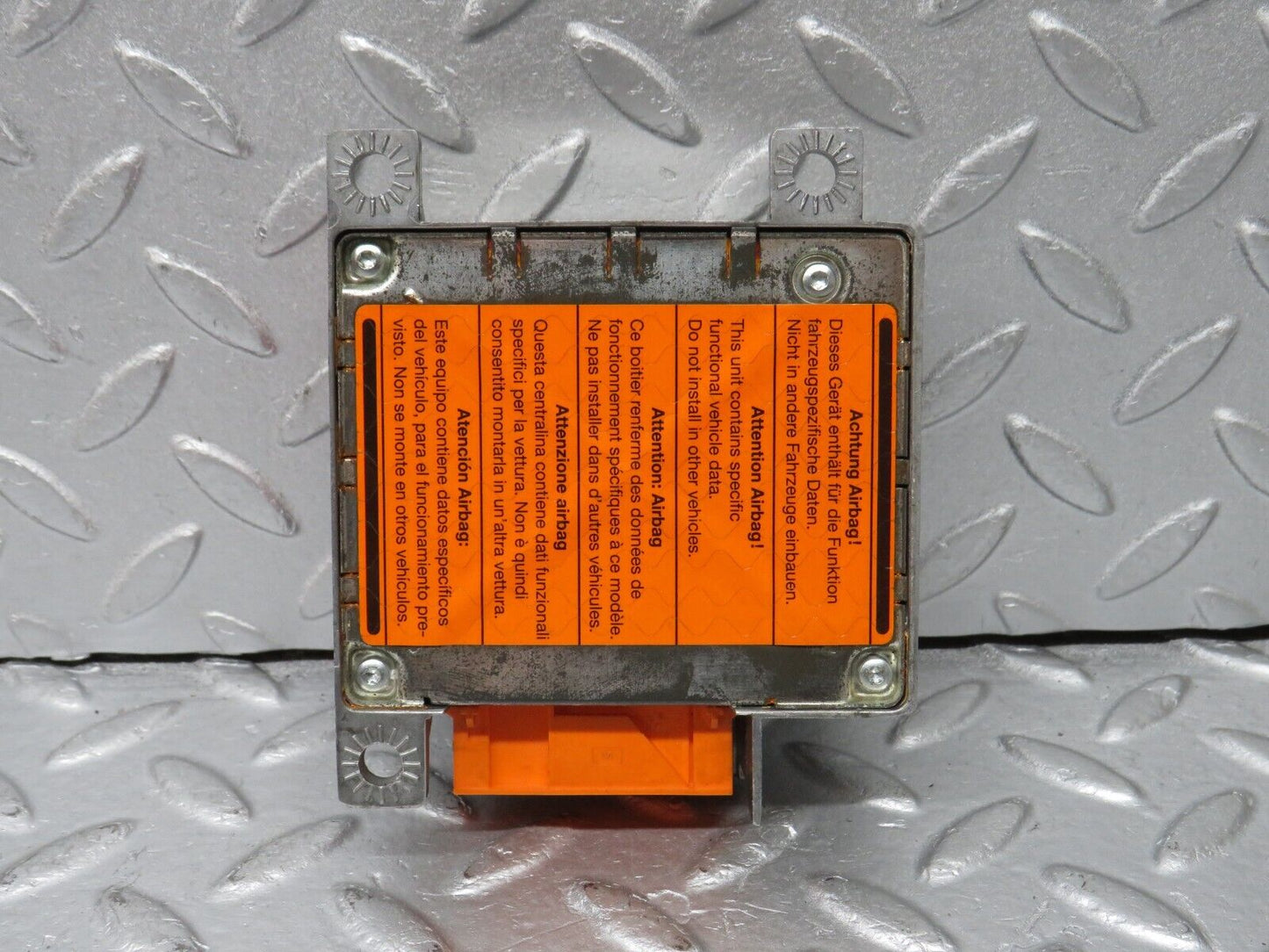 38415 Mercedes-Benz R129 280SL Coupe Airbag Crash Sensor 0008208026