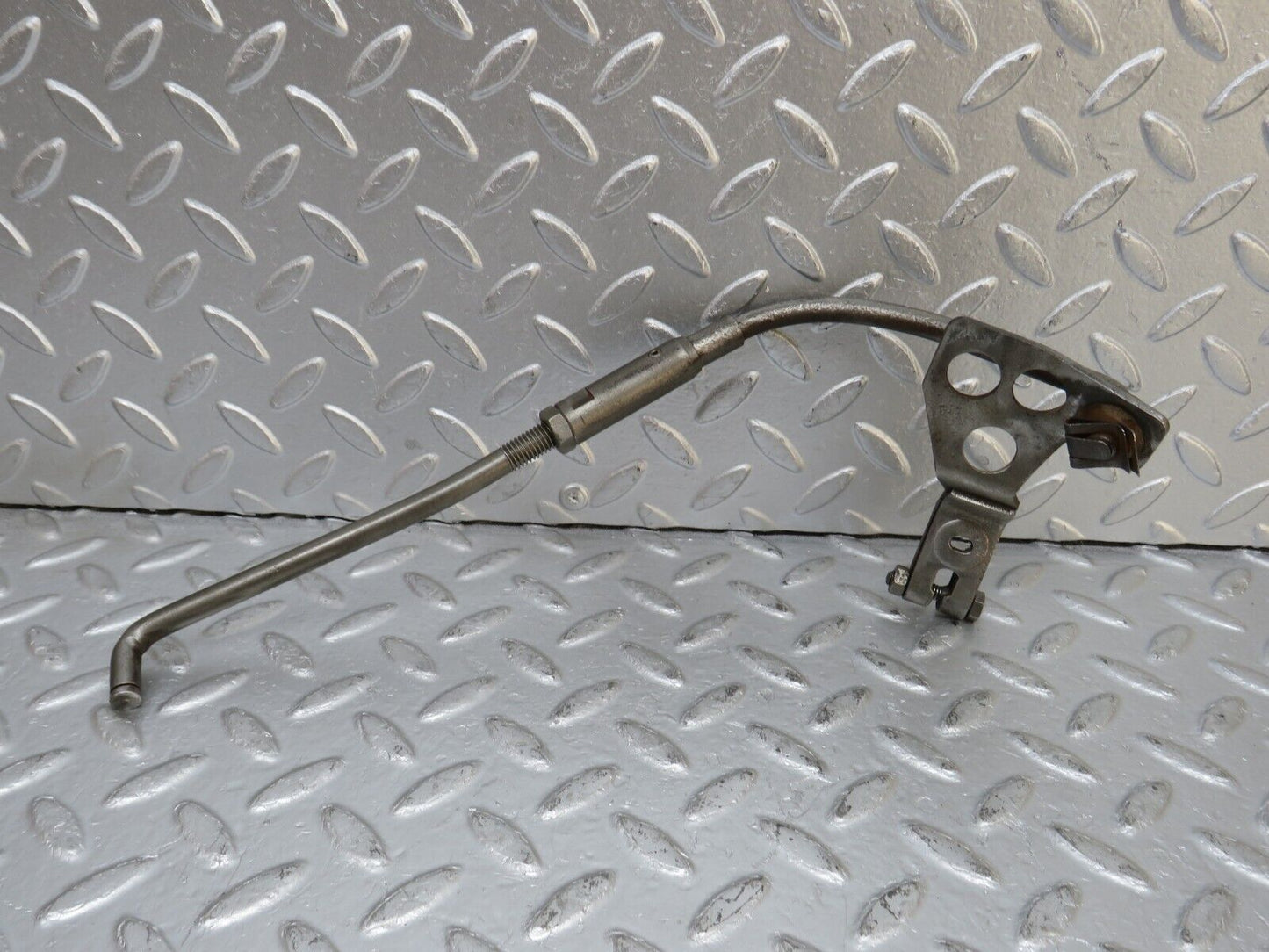 32810 Mercedes-Benz C107 R107 350 V8 Gearbox Linkage