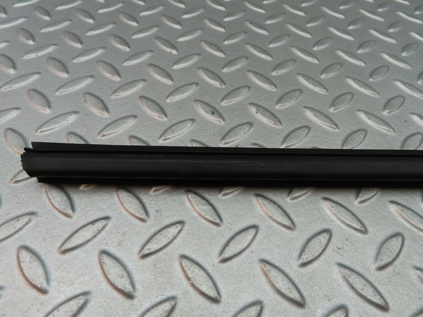 5990 Mercedes-Benz W123 200 Exterior Door Seal Rubber Rear Right