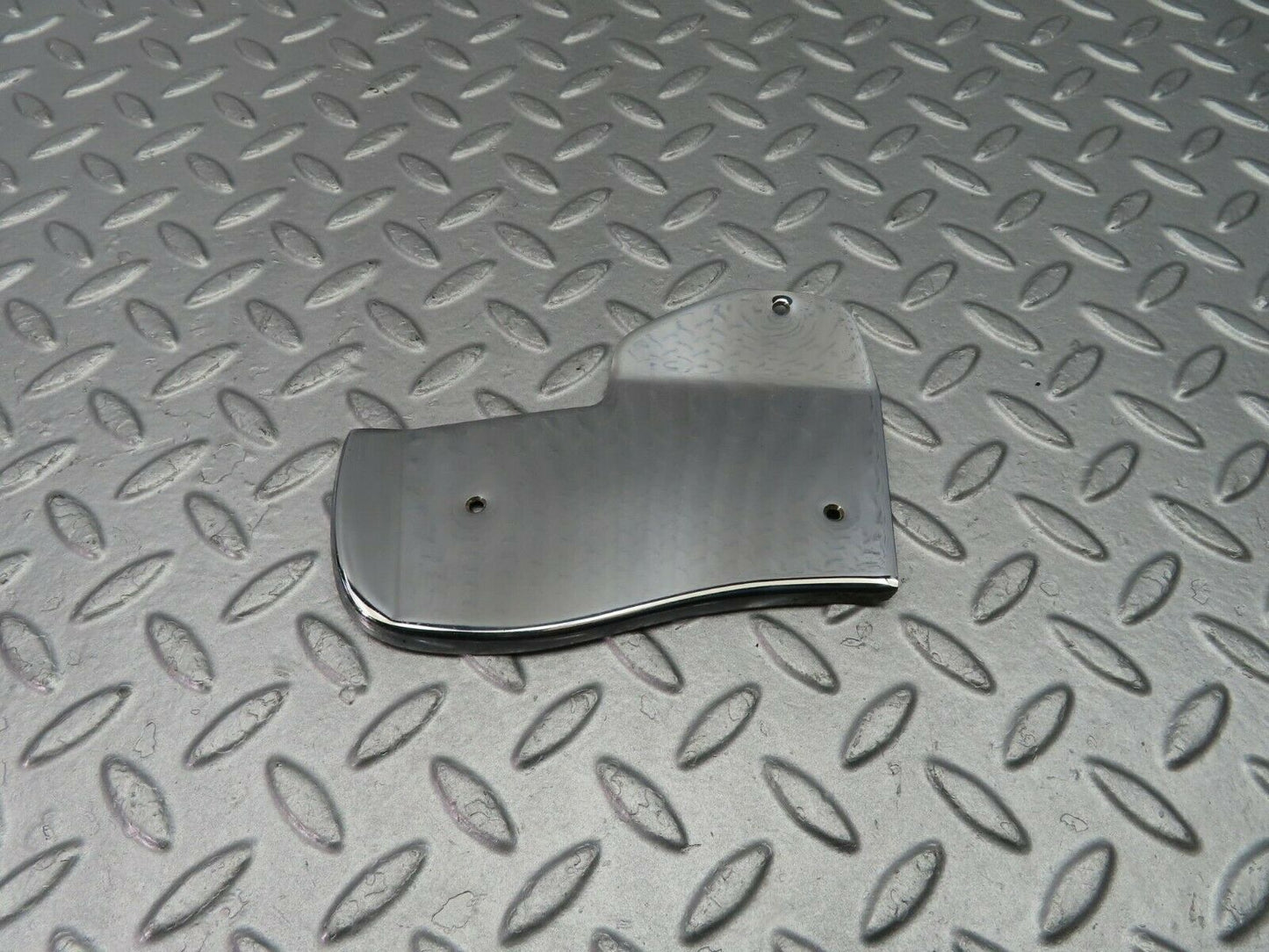 9915 Mercedes-Benz C123 230CE Coupe Right Door Chrome Cover
