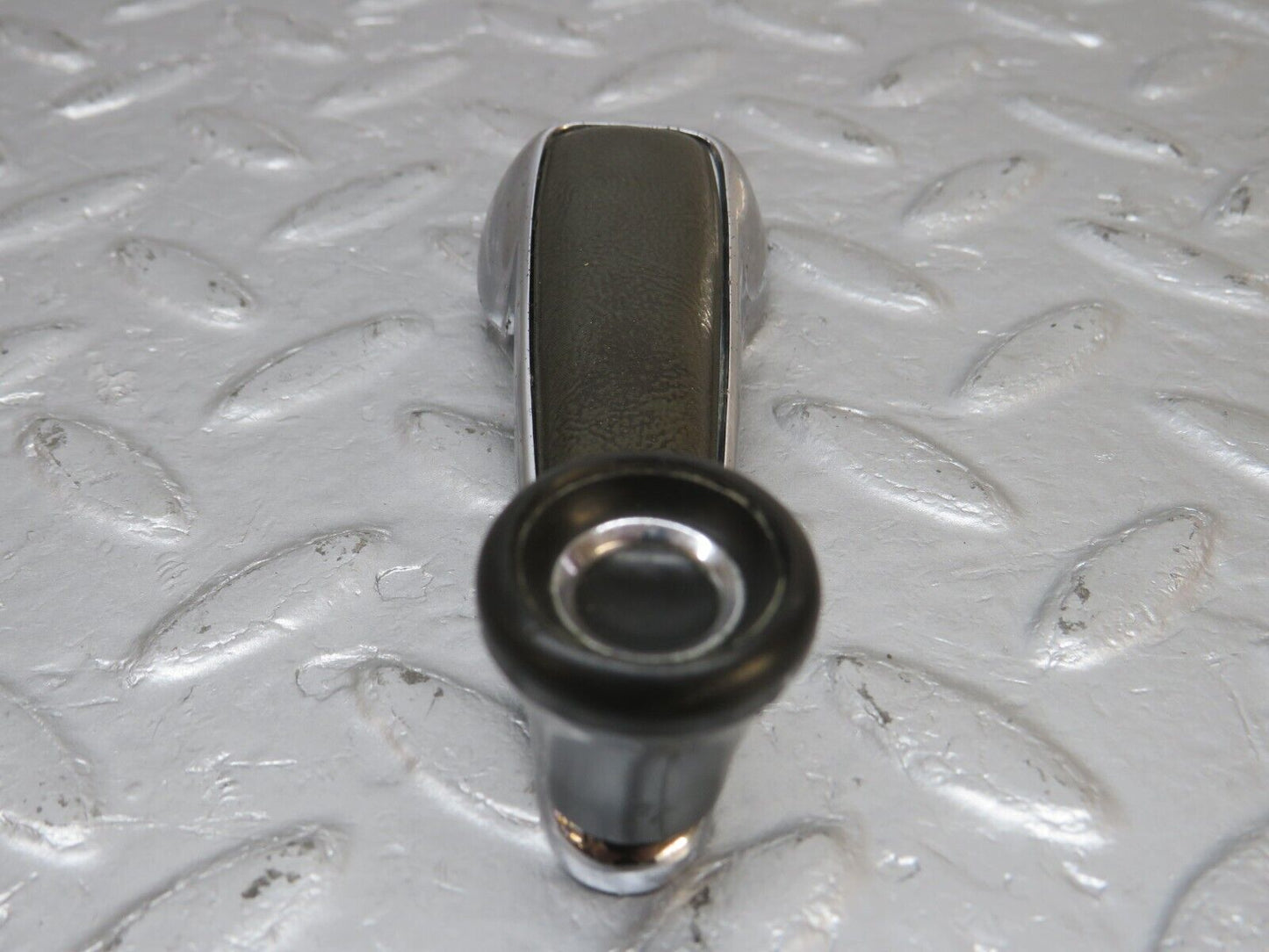 40222 Mercedes-Benz W110 230 Window Lifter Crank Handle