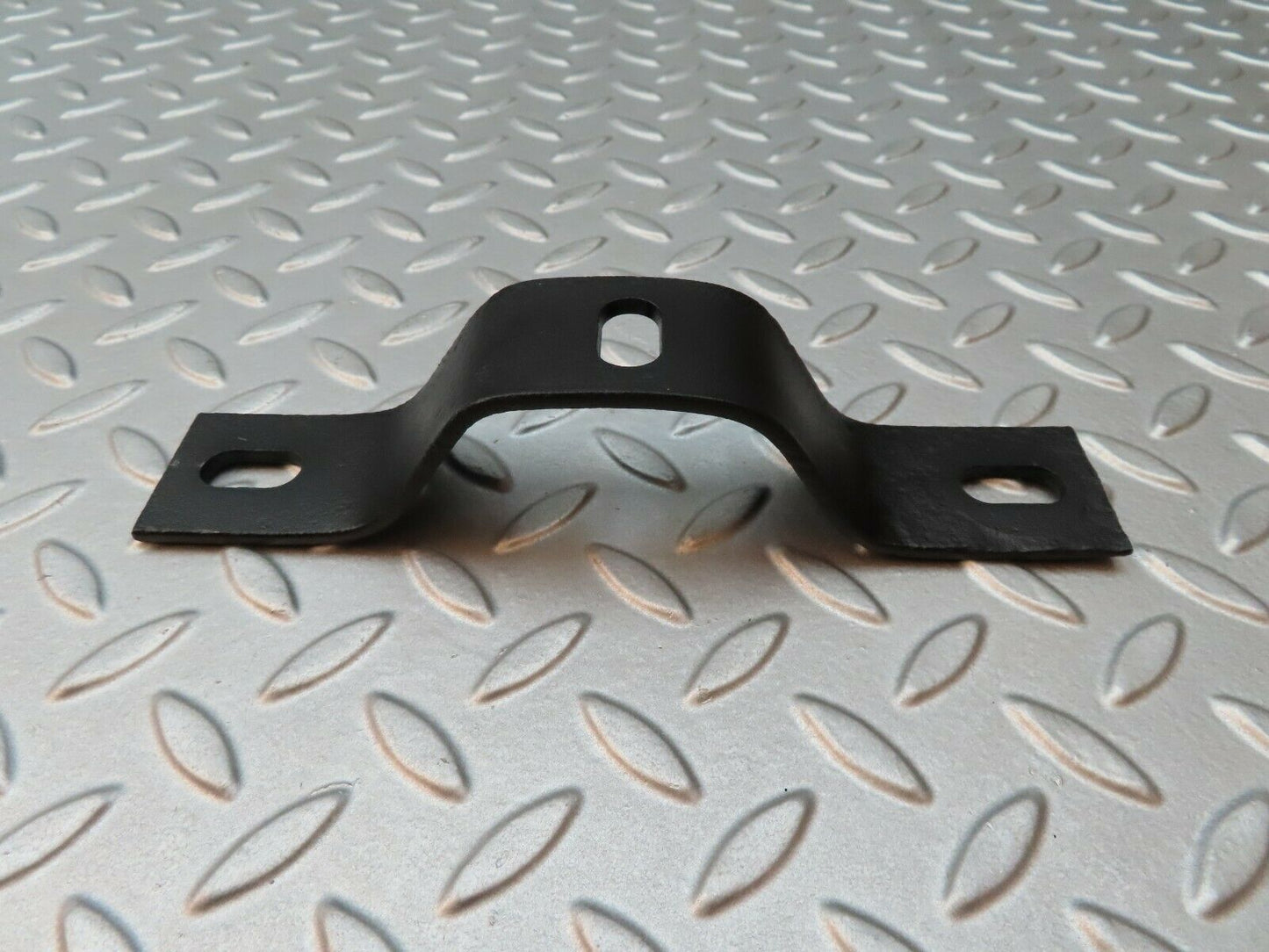 4696 Mercedes-Benz W114 280CE Coupe Front Right Bumper Bracket