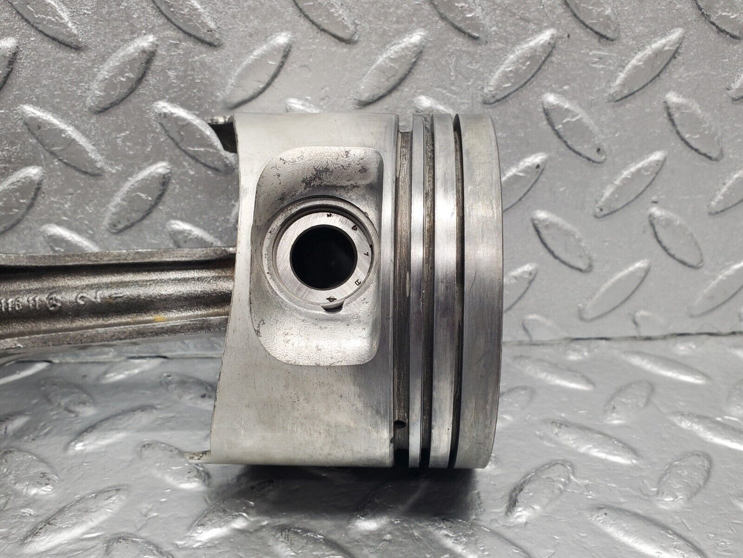 46287 Mercedes-Benz W126 420SE Piston With Connecting Rod 92.010mm