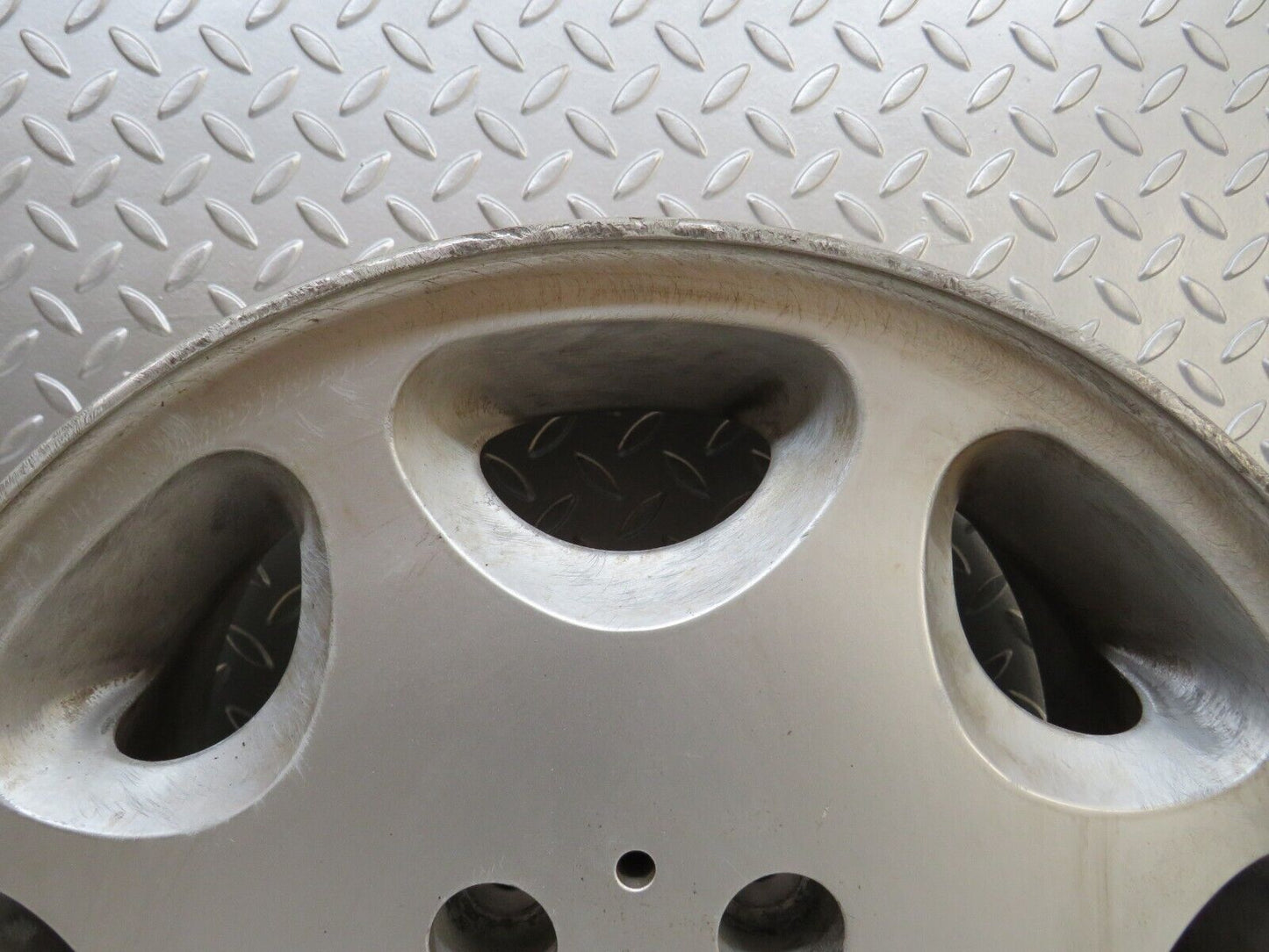 27472 Mercedes-Benz C124 220CE Coupe Alloy Wheel 6.5Jx15H2 ET44 1244011202
