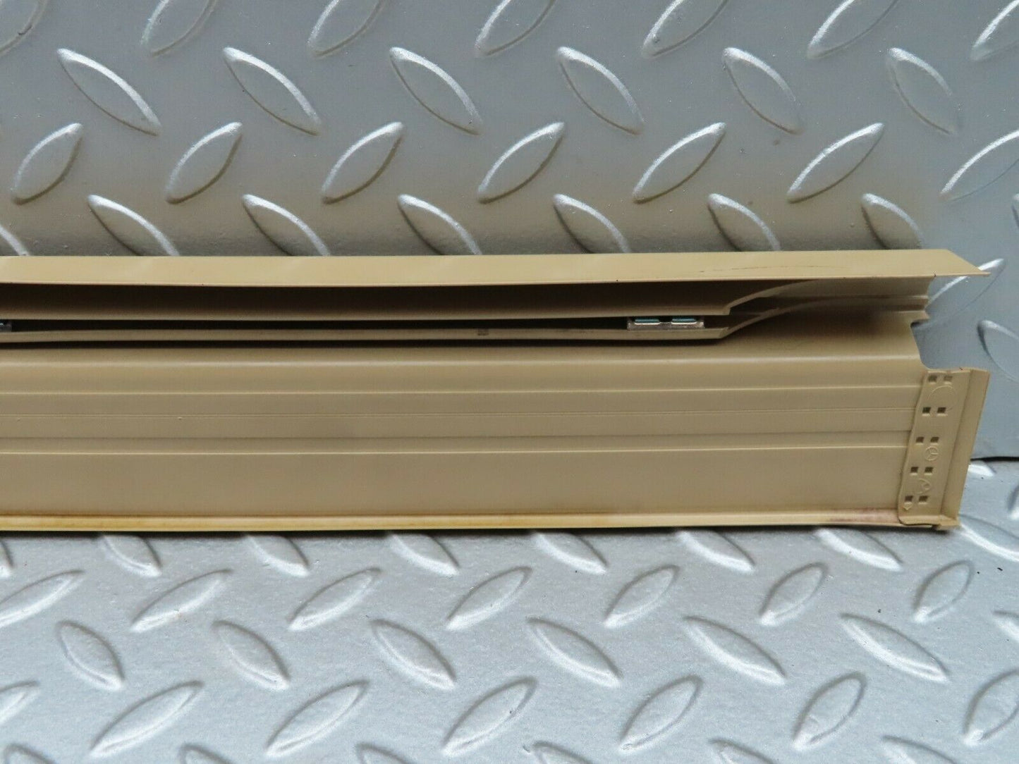 5239 Mercedes-Benz W124 230E Rear Door Sill Left
