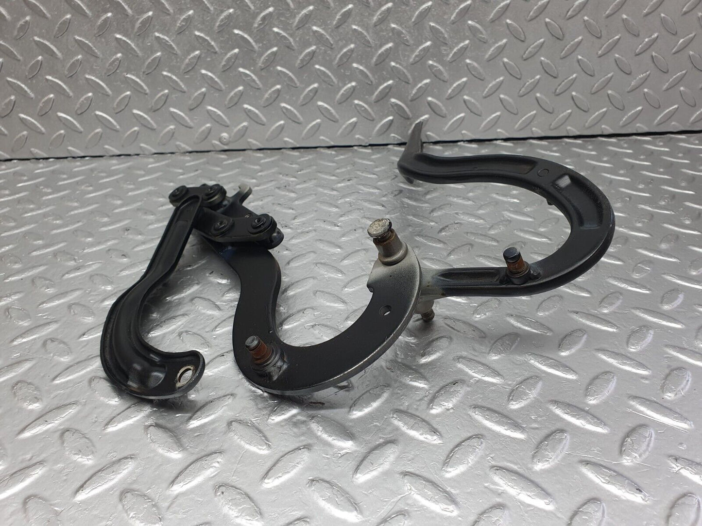 42491 Mercedes-Benz R129 320SL Coupe Trunk Boot Soft Top Hinge Left Side