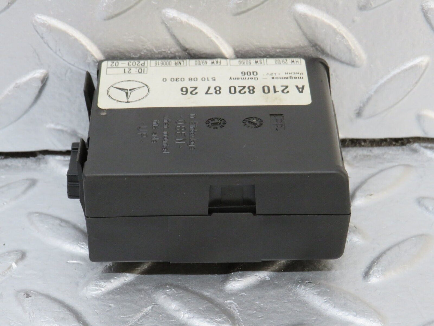 34865 Mercedes-Benz W210 320E Anti Theft Sensor  2108208726