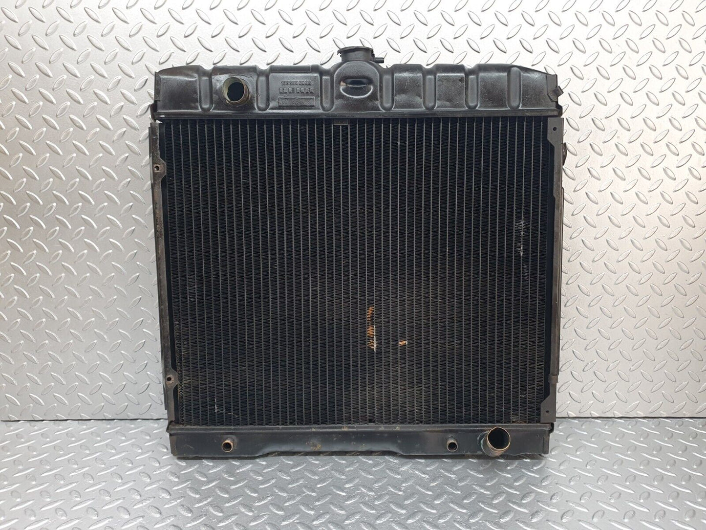 43317 Mercedes-Benz W108 280SE Engine Coolant Radiator Behr 1085000803