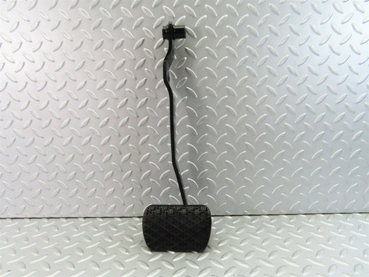 7682 Mercedes-Benz S123 230TE Wagon Brake Pedal With Rubber 1232910082