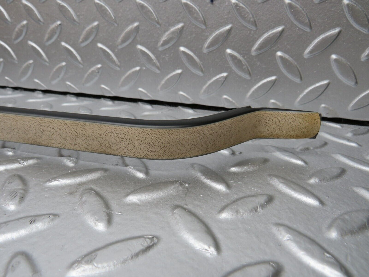 34372 Mercedes-Benz C126 380SEC Coupe Interior Roof Grab Handle Set
