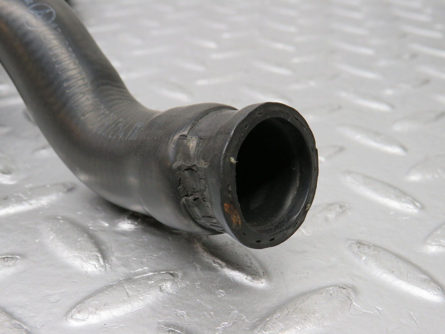 38154 Mercedes-Benz A124 320E Cabriolet Radiator Hose Pipe 1248306496