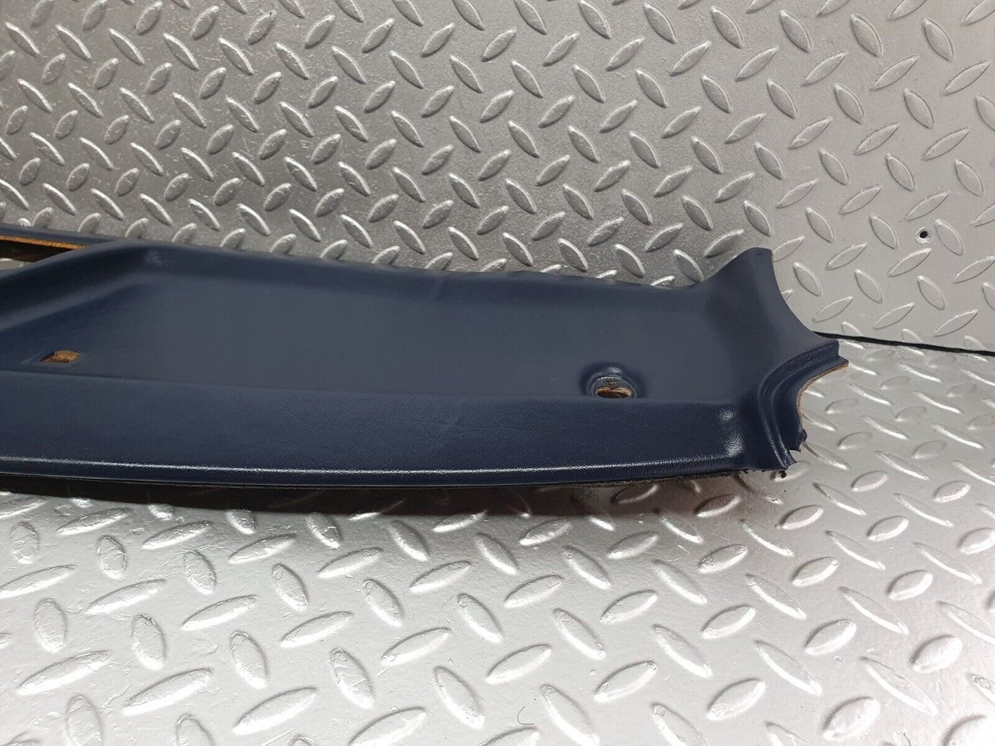 42663 Mercedes-Benz W201 190 Headlining Roof Panel Front Blue 2016902625