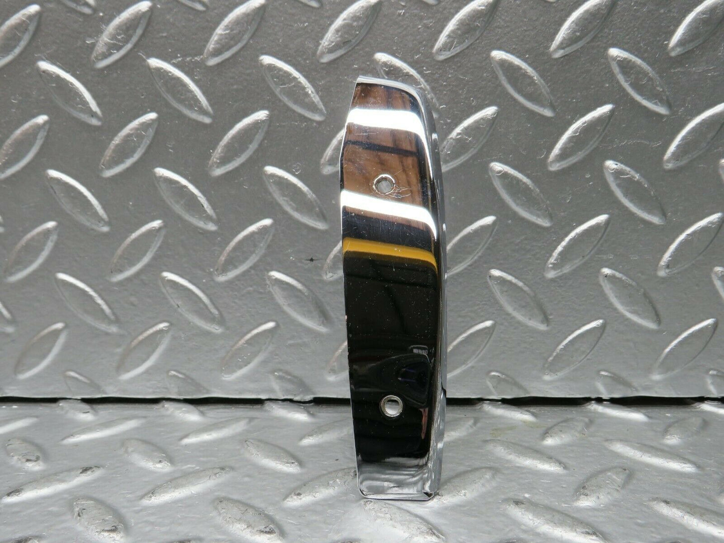 23032 Mercedes-Benz C123 230CE Coupe Right Door Chrome Front Cover