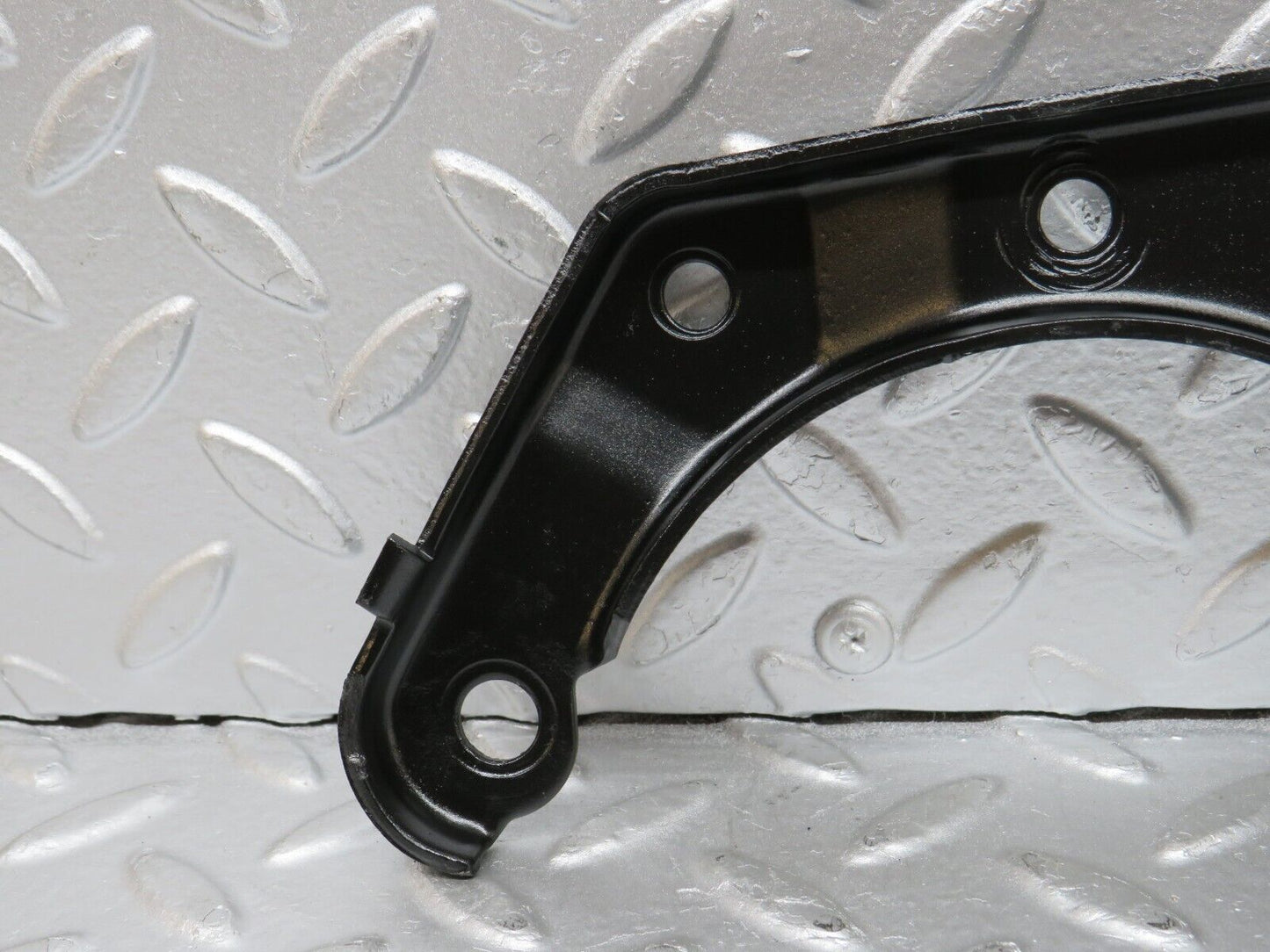 31787 Mercedes-Benz W201 190LE Alternator Generator Holder Bracket