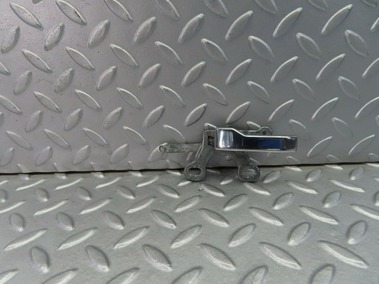 7847 Mercedes-Benz W115 220D Left Interior Door Handle Chrome 1107660319