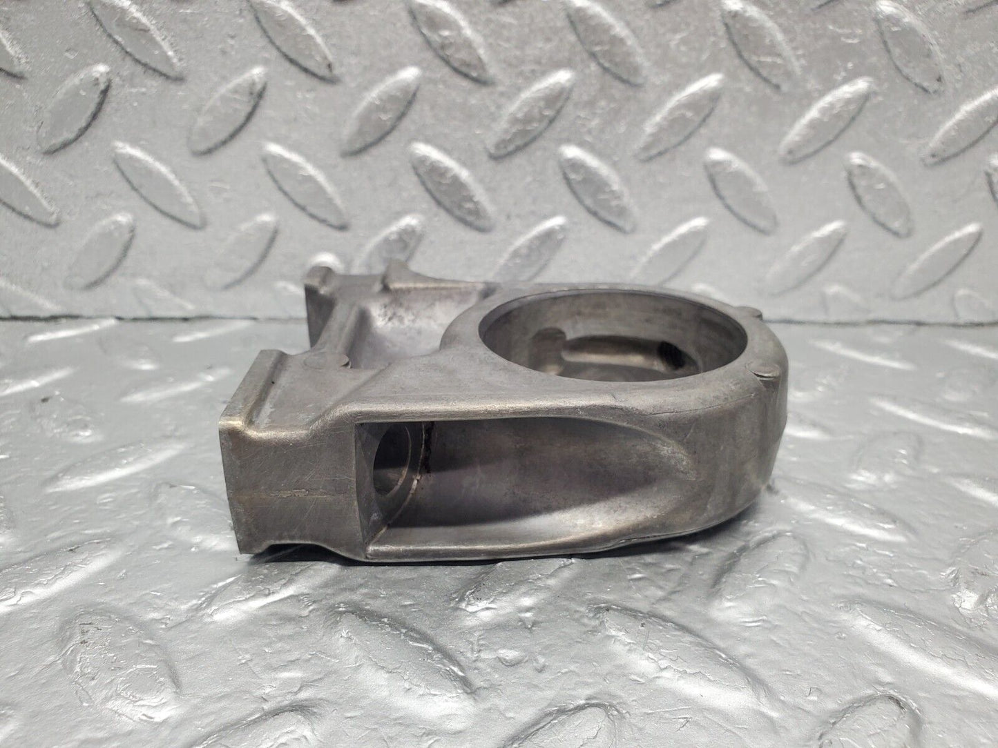 46266 Mercedes-Benz W126 420SE Camshaft Tower Bearing 1160514612